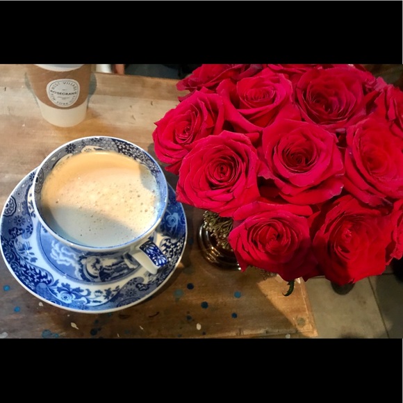 Meet your Posher - Picture 2 of 7